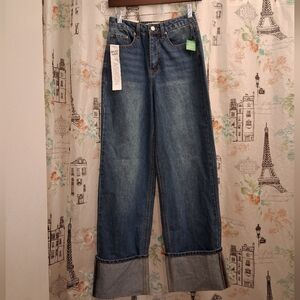 TINSELTOWN High Waist Wide Leg Wide Cuff Jeans Size 1/25 **NEW**